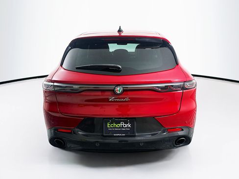 Used 2024 Alfa Romeo Tonale Veloce AWD/4WD image 7