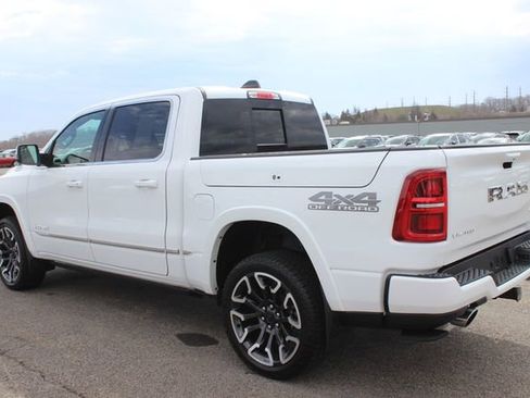 Used 2025 RAM 1500 Limited w/ Off Road Group image 31