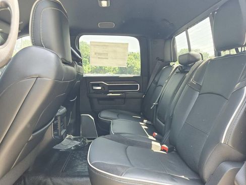 New 2026 RAM 4500 4x4 Crew Cab DRW w/ Laramie Trim Package image 17