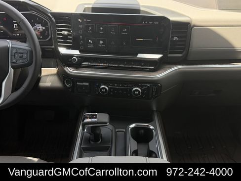 New 2026 GMC Sierra 1500 SLT AWD/4WD image 13