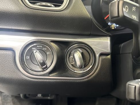 Used 2019 Porsche 718 Cayman RWD image 23