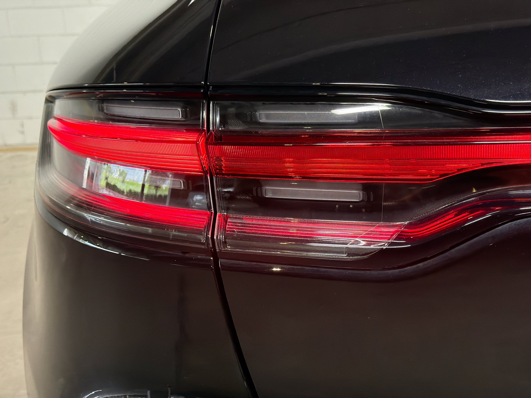 Used 2026 Porsche Macan S AWD/4WD image 11