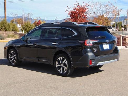 Used 2022 Subaru Outback Touring image 6