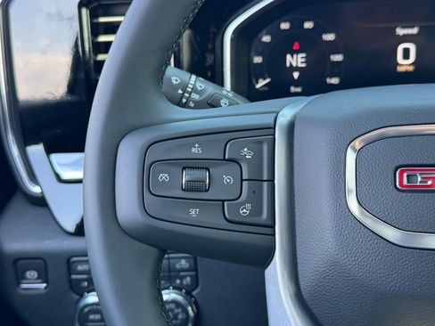 New 2026 GMC Sierra 2500 SLT w/ SLT Premium Package AWD/4WD image 29