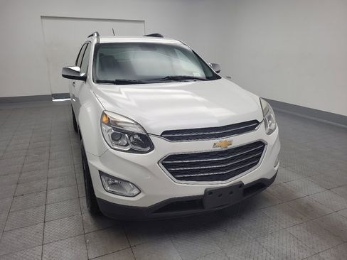 Used 2017 Chevrolet Equinox Premier w/ Enhanced Convenience Package AWD/4WD image 14