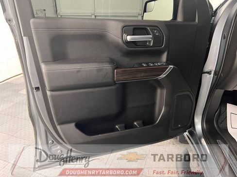 Used 2019 Chevrolet Silverado 1500 RST w/ All-Star Edition AWD/4WD image 28