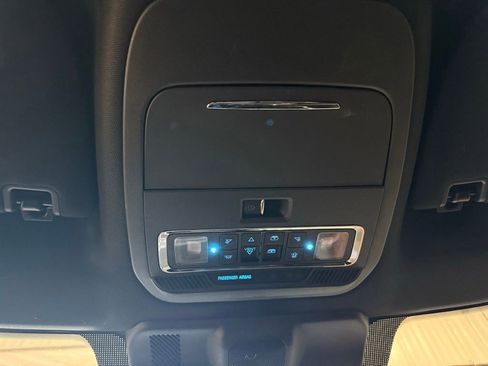 Used 2021 Ford F150 Lariat w/ Equipment Group 502A High image 38