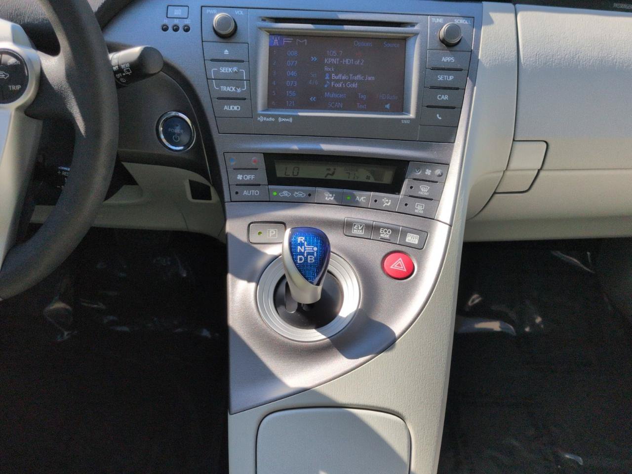 Used 2014 Toyota Prius Three FWD image 14