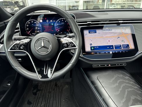 Certified 2024 Mercedes-Benz E 450 4MATIC Sedan image 30