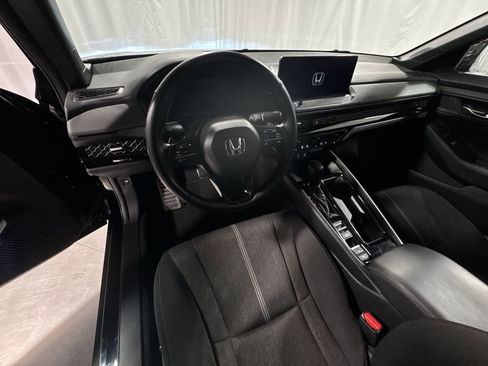 Used 2024 Honda Accord Sport image 15