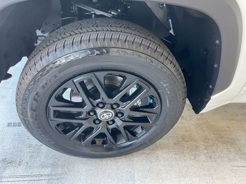 New 2026 Toyota Tundra Limited image 10