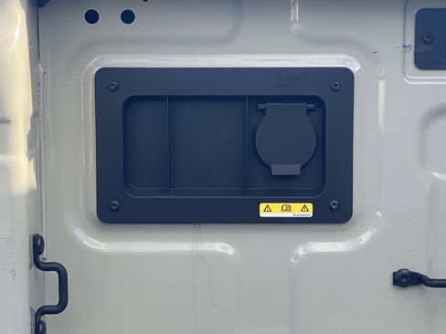 Used 2025 Ford Ranger XLT w/ FX4 Off-Road Package image 32