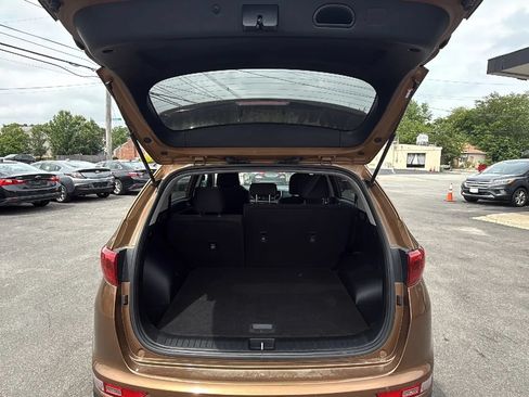 Used 2017 Kia Sportage LX w/ LX Popular Package AWD/4WD image 7