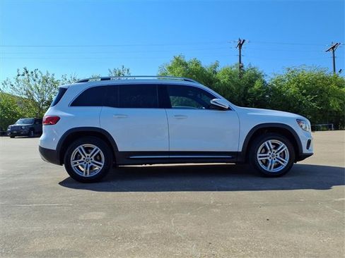Used 2021 Mercedes-Benz GLB 250 GLB 250 w/ Premium Package image 5