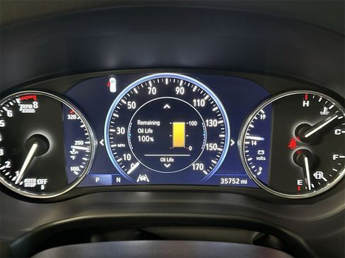 Used 2022 Buick Enclave Avenir w/ Avenir Technology Package image 18