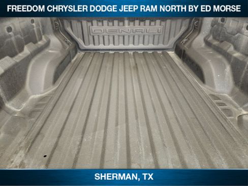 Used 2024 GMC Canyon Denali AWD/4WD image 21