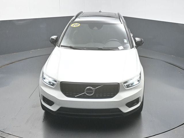 Used 2020 Volvo XC40 T5 R-Design w/ Protection Package AWD/4WD image 43