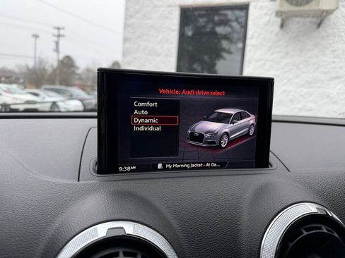 Used 2020 Audi A3 2.0T Premium image 12