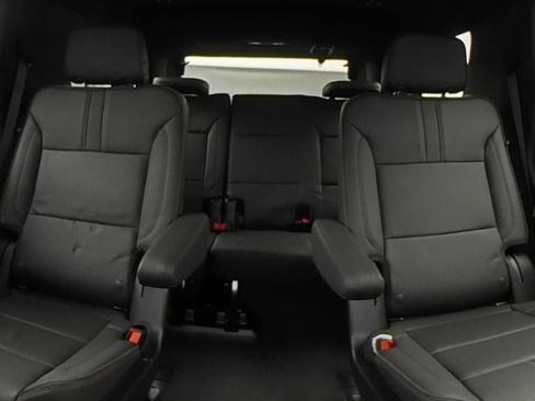 Used 2025 Chevrolet Tahoe RST w/ Comfort Package RWD image 13