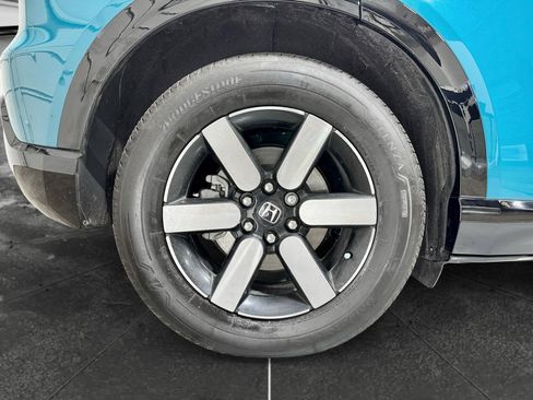 Used 2024 Honda Prologue Touring image 35
