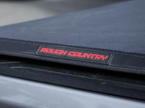 Used 2019 Toyota Tundra SR5 w/ TRD Off Road Package image 9