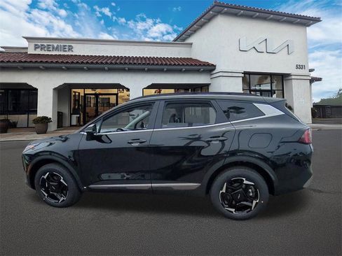 New 2026 Kia Sportage EX w/ EX Panoramic Sunroof Package image 4