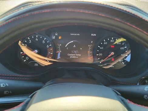 Used 2022 Jeep Compass Trailhawk w/ Trailhawk Convenience Group image 24