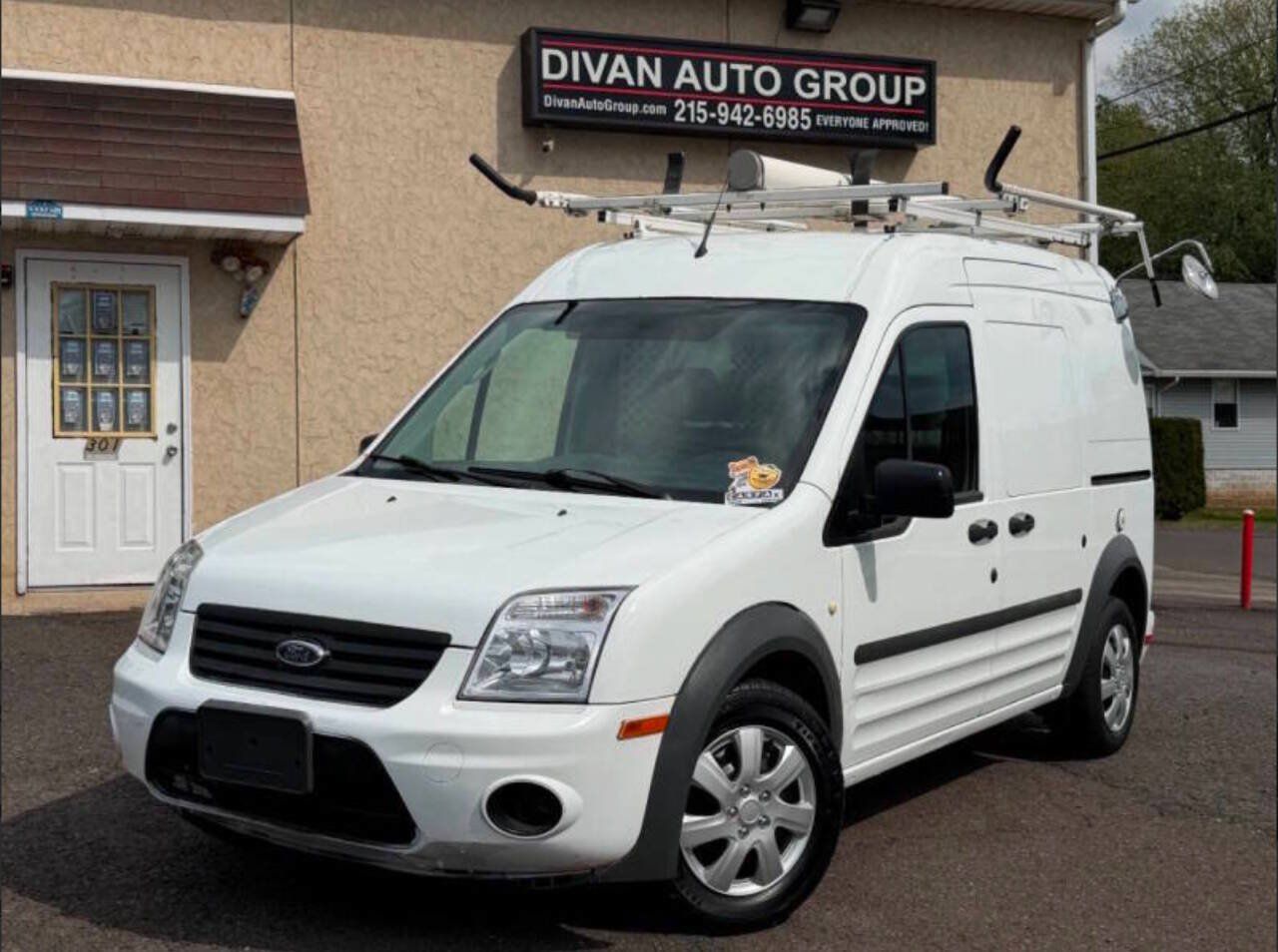 Used 2013 Ford Transit Connect XL FWD image 1