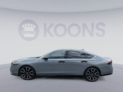 Used 2024 Honda Accord Touring image 13