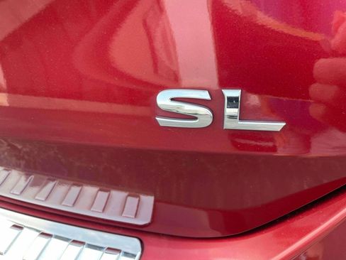 Used 2016 Nissan Rogue SL w/ SL Premium Package FWD image 8