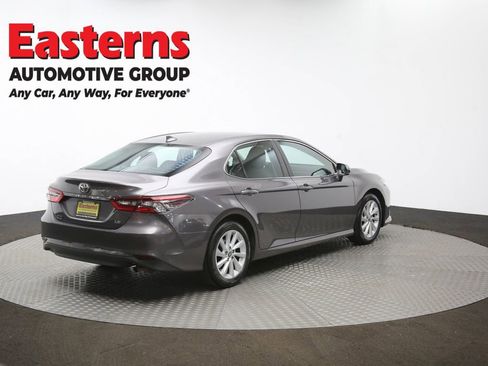 Used 2023 Toyota Camry LE image 39