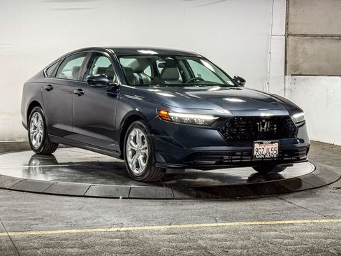 Used 2023 Honda Accord LX image 5