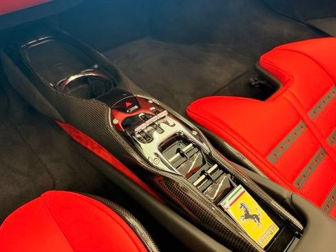 Used 2025 Ferrari 296 GTS RWD image 31