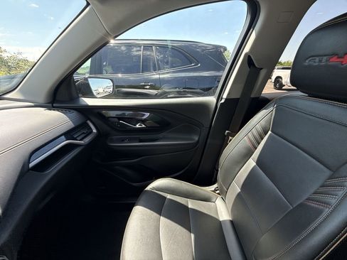 Certified 2024 GMC Terrain AT4 w/ Infotainment Package II AWD/4WD image 15