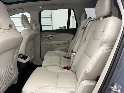 Certified 2023 Volvo XC90 B6 Ultimate w/ Protection Package Premier AWD/4WD image 25