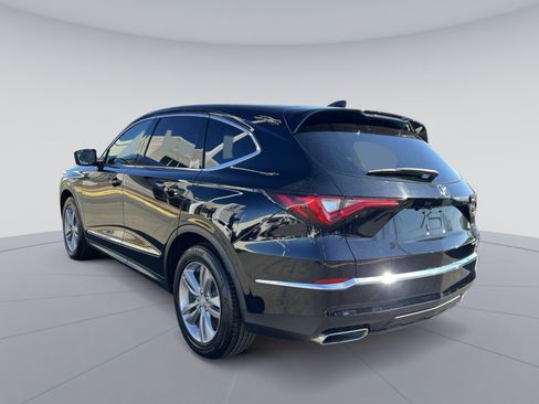 Used 2023 Acura MDX SH-AWD image 3