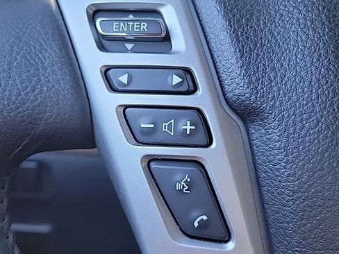 Certified 2021 Nissan Titan SL w/ Moonroof Package image 36