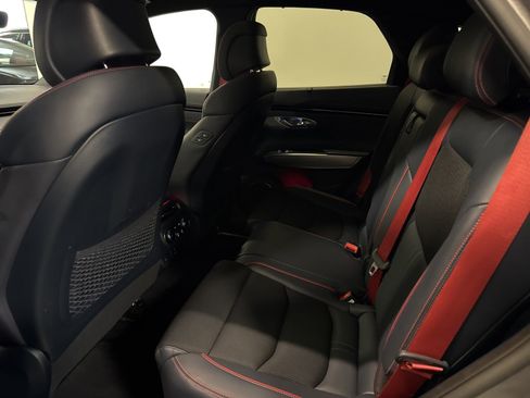 Used 2023 Genesis GV70 2.5T w/ Sport Prestige Package image 12