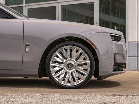 New 2026 Rolls-Royce Ghost AWD/4WD image 11
