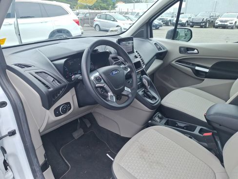 Used 2020 Ford Transit Connect XLT FWD image 9