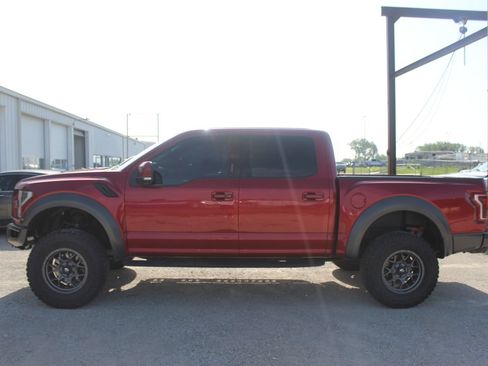 Used 2019 Ford F150 Raptor w/ Equipment Group 802A Luxury AWD/4WD image 3