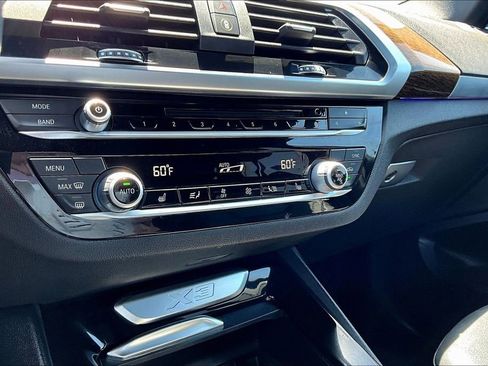 Used 2019 BMW X3 sDrive30i w/ Premium Package RWD image 11