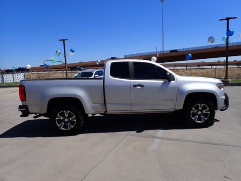 Used 2017 Chevrolet Colorado 2WD Extended Cab image 5