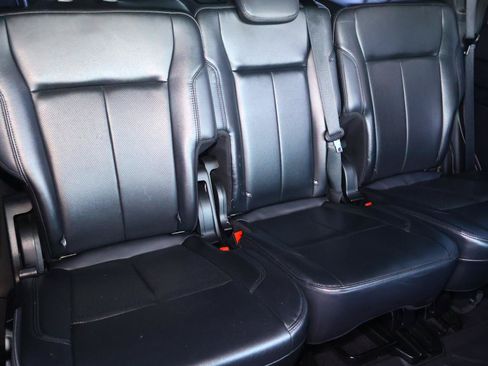 Used 2021 Ford Expedition XLT RWD image 19