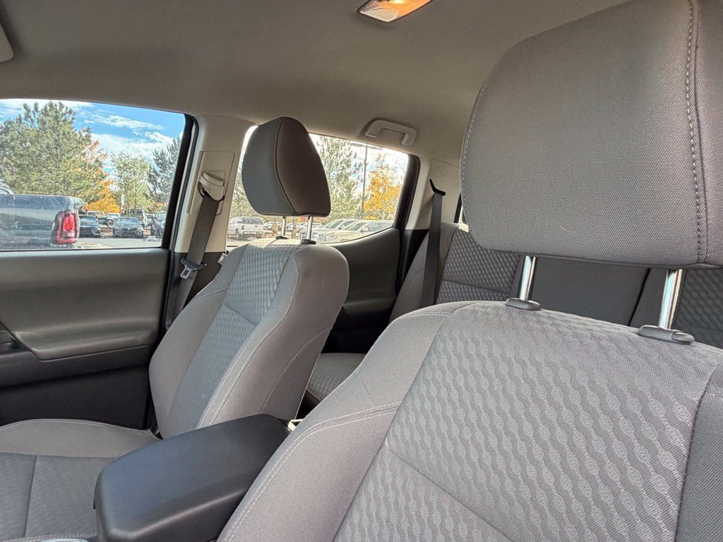 Used 2023 Toyota Tacoma SR5 w/ Technology Package AWD/4WD image 26