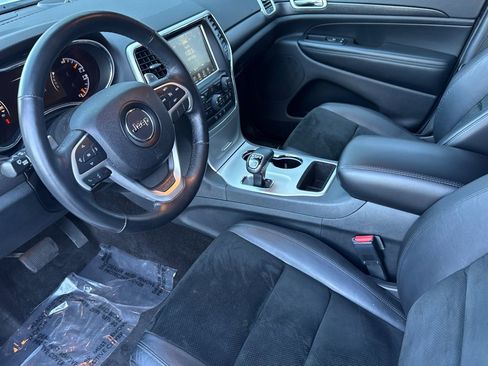 Used 2015 Jeep Grand Cherokee Altitude image 11