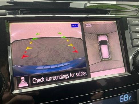 Used 2018 Nissan Rogue SL image 5