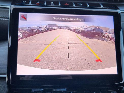 New 2025 Jeep Grand Cherokee L Limited w/ Trailer Tow Package image 29