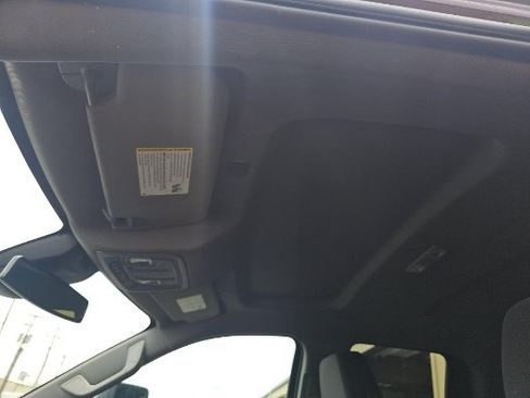 Used 2024 GMC Sierra 2500 SLE AWD/4WD image 11