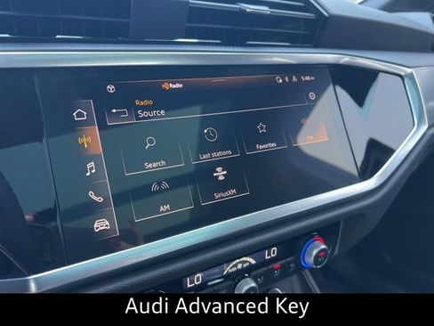 New 2025 Audi Q3 2.0T Premium image 9